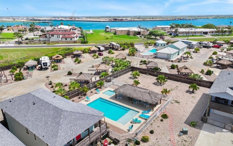 235 Port Mansfield Street, Port Aransas, TX 78373, 4 Habitaciones Habitaciones , ,3 BañosBaños,Residential,En Venta,235 Port Mansfield Street,452310