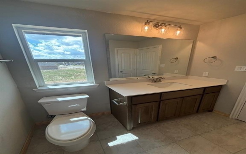 2020 Velora Drive, Fort Worth, TX 76052, 5 Bedrooms Bedrooms, ,3 BathroomsBathrooms,Residential,For Sale,2020 Velora Drive,20981521