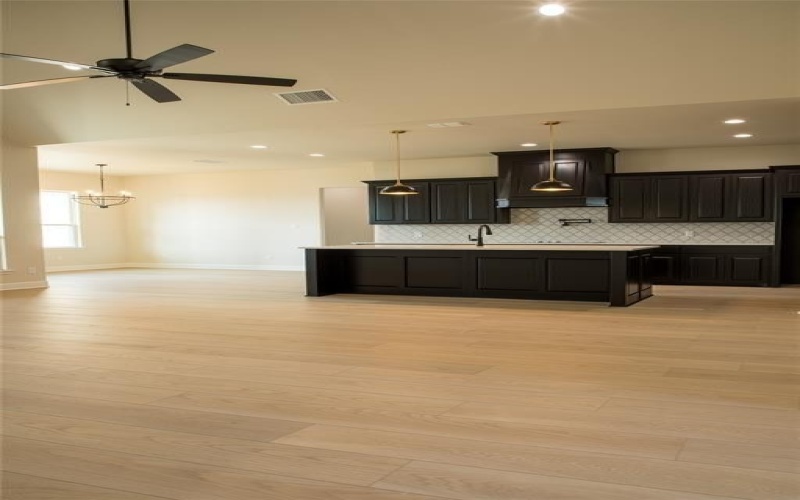 201 Belmont Drive, Willow Park, TX 76087, 3 Bedrooms Bedrooms, ,2 BathroomsBathrooms,Residential,For Sale,201 Belmont Drive,20981589