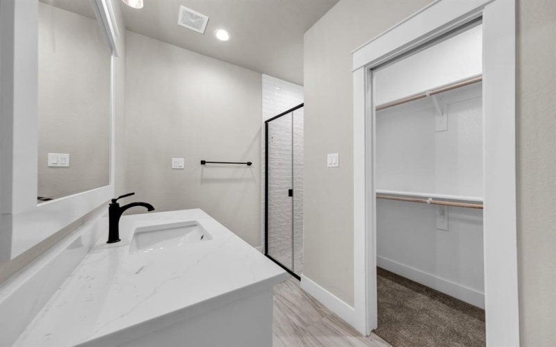 225 Belmont Drive, Willow Park, TX 76087, 4 Habitaciones Habitaciones , ,3 BañosBaños,Residential,En Venta,225 Belmont Drive,20981594