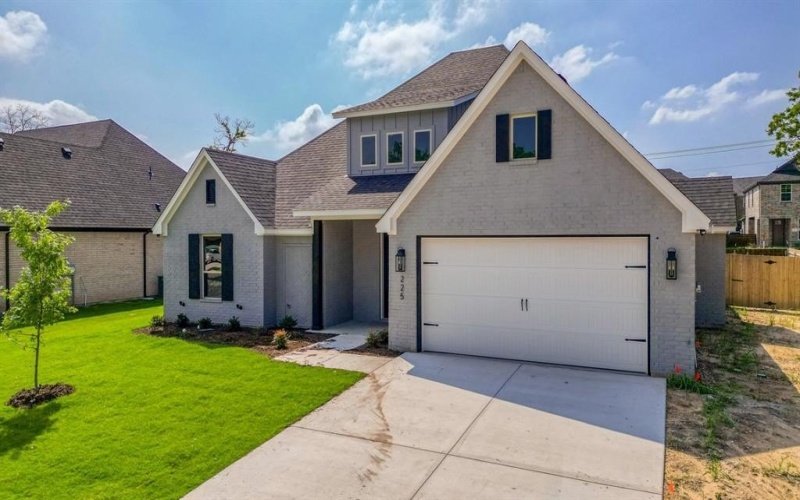 225 Belmont Drive, Willow Park, TX 76087, 4 Habitaciones Habitaciones , ,3 BañosBaños,Residential,En Venta,225 Belmont Drive,20981594