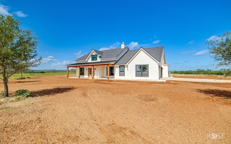 9401 Collett Rd, Robert Lee, TX 76945, 3 Bedrooms Bedrooms, ,2 BathroomsBathrooms,Residential,For Sale,9401 Collett Rd,128049