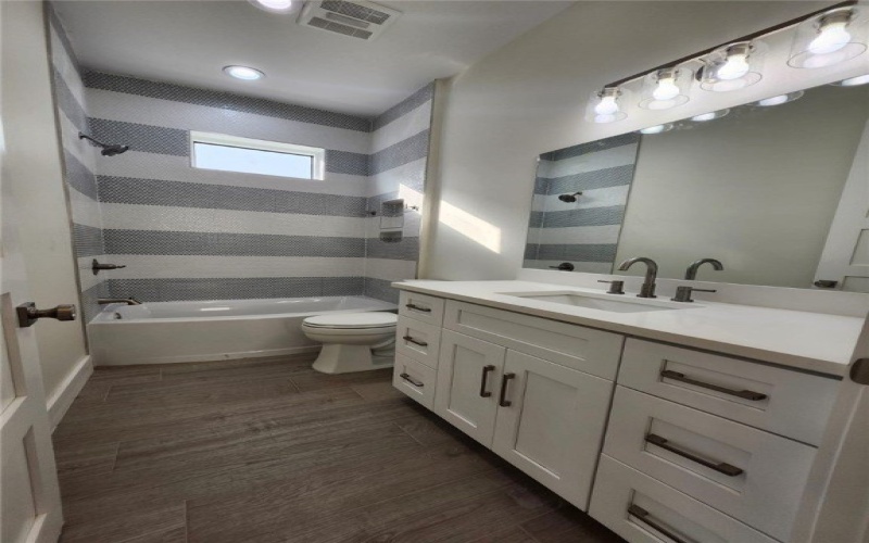 110 Porto Villageo Drive, Port Aransas, TX 78373, 3 Bedrooms Bedrooms, ,3 BathroomsBathrooms,Residential,For Sale,110 Porto Villageo Drive,457958