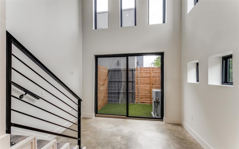 4306 Deere Street #102, Dallas, TX 75204, 1 Bedroom Bedrooms, ,1 BathroomBathrooms,Residential Lease,For Rent,4306 Deere Street,20979966