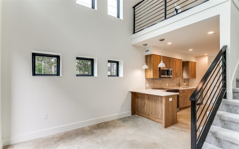 4306 Deere Street #102, Dallas, TX 75204, 1 Bedroom Bedrooms, ,1 BathroomBathrooms,Residential Lease,For Rent,4306 Deere Street,20979966