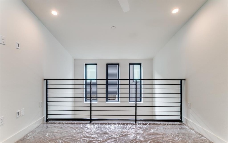 4306 Deere Street #102, Dallas, TX 75204, 1 Bedroom Bedrooms, ,1 BathroomBathrooms,Residential Lease,For Rent,4306 Deere Street,20979966