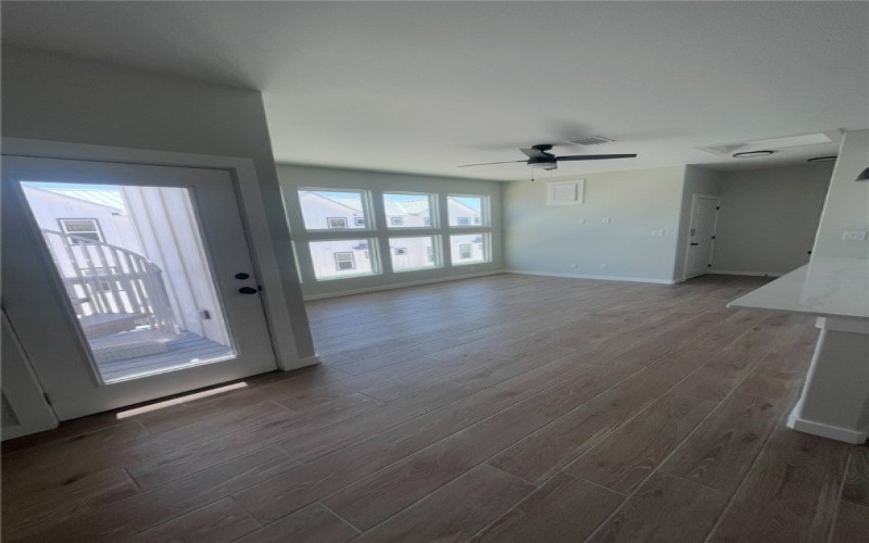 603 E Avenue G unit: 303 #303, Port Aransas, TX 78373, 4 Bedrooms Bedrooms, ,3 BathroomsBathrooms,Residential,For Sale,603 E Avenue G unit: 303,460763