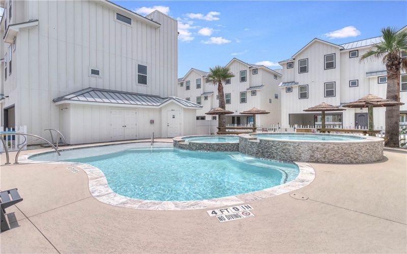 603 E Avenue G unit: 303 #303, Port Aransas, TX 78373, 4 Bedrooms Bedrooms, ,3 BathroomsBathrooms,Residential,For Sale,603 E Avenue G unit: 303,460763
