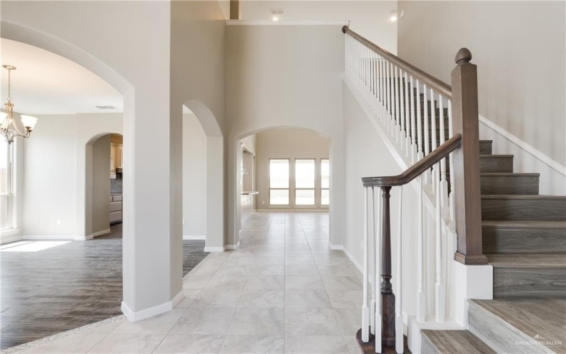 14917 Aqualina Way, McAllen, TX 78504, 5 Bedrooms Bedrooms, ,3 BathroomsBathrooms,Residential,For Sale,14917 Aqualina Way,474548