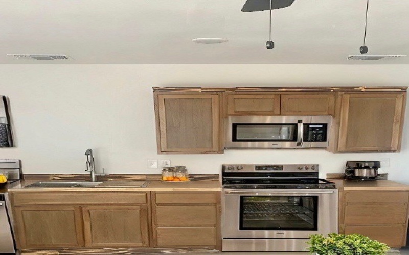 1212 Roosevelt St, San Angelo, TX 76901, 6 Bedrooms Bedrooms, ,Other,For Sale,1212 Roosevelt St,128057