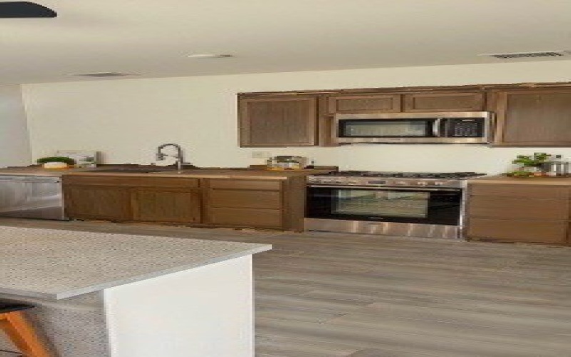1212 Roosevelt St, San Angelo, TX 76901, 6 Bedrooms Bedrooms, ,Other,For Sale,1212 Roosevelt St,128057