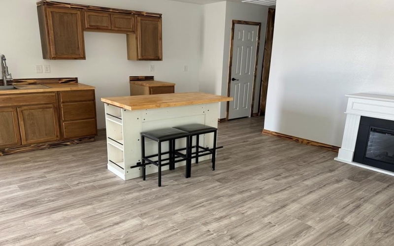 1212 Roosevelt St, San Angelo, TX 76901, 6 Bedrooms Bedrooms, ,Other,For Sale,1212 Roosevelt St,128057