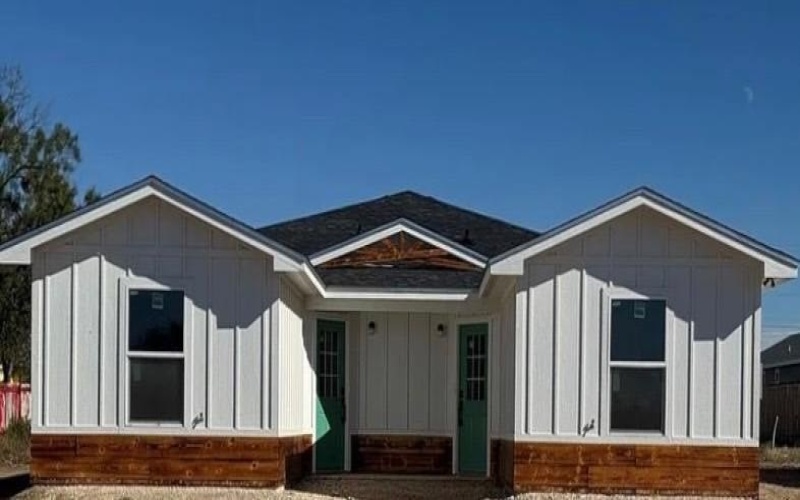 1212 Roosevelt St, San Angelo, TX 76901, 6 Bedrooms Bedrooms, ,Other,For Sale,1212 Roosevelt St,128057