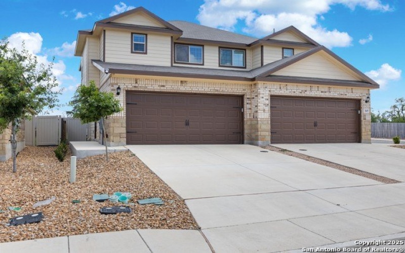 367 Emma, New Braunfels, TX 78130, 3 Bedrooms Bedrooms, ,2 BathroomsBathrooms,Residential Lease,For Rent,367 Emma,1878854