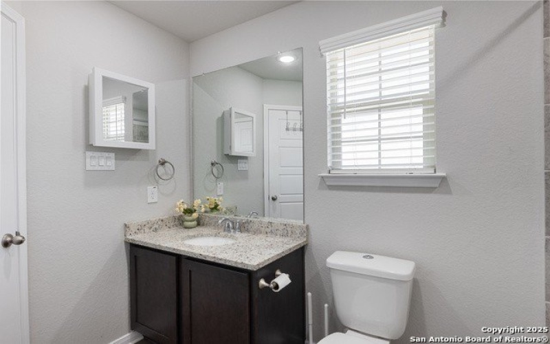 367 Emma, New Braunfels, TX 78130, 3 Bedrooms Bedrooms, ,2 BathroomsBathrooms,Residential Lease,For Rent,367 Emma,1878854