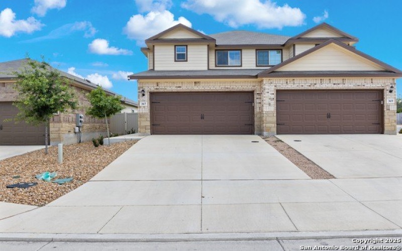 367 Emma, New Braunfels, TX 78130, 3 Bedrooms Bedrooms, ,2 BathroomsBathrooms,Residential Lease,For Rent,367 Emma,1878854