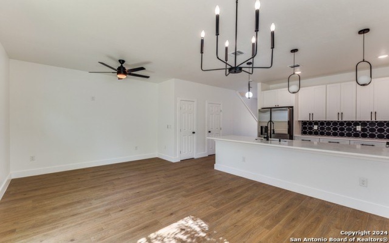 207 Gravel St #101, San Antonio, TX 78203, 3 Bedrooms Bedrooms, ,2 BathroomsBathrooms,Residential,For Sale,207 Gravel St,1878859