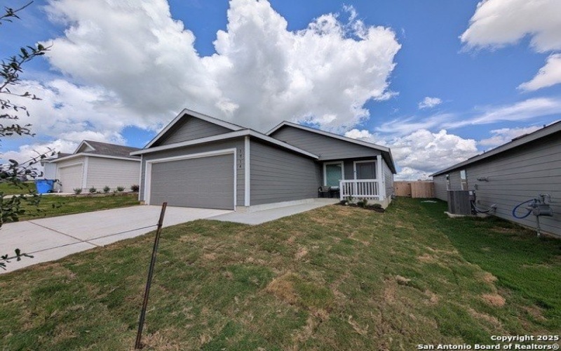 1514 Pile, New Braunfels, TX 78130, 3 Bedrooms Bedrooms, ,2 BathroomsBathrooms,Residential Lease,For Rent,1514 Pile,1878881