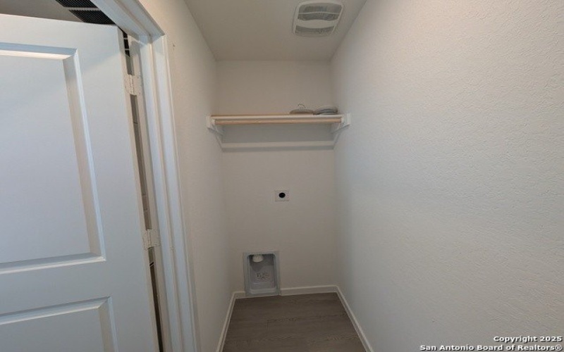 1514 Pile, New Braunfels, TX 78130, 3 Bedrooms Bedrooms, ,2 BathroomsBathrooms,Residential Lease,For Rent,1514 Pile,1878881
