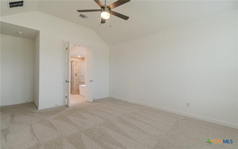 220 Alpine Lakes, New Braunfels, TX 78130, 5 Bedrooms Bedrooms, ,3 BathroomsBathrooms,Residential,For Sale,220 Alpine Lakes,584143