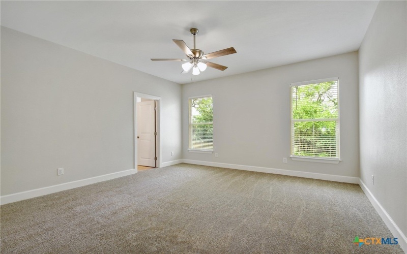 2109 Meadow View Drive, San Marcos, TX 78666, 3 Bedrooms Bedrooms, ,2 BathroomsBathrooms,Residential,For Sale,2109 Meadow View Drive,584456