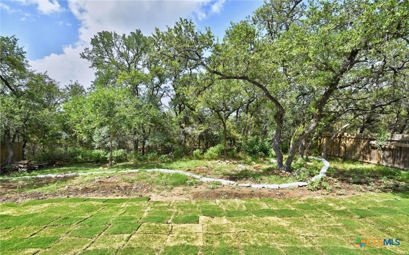 2109 Meadow View Drive, San Marcos, TX 78666, 3 Bedrooms Bedrooms, ,2 BathroomsBathrooms,Residential,For Sale,2109 Meadow View Drive,584456
