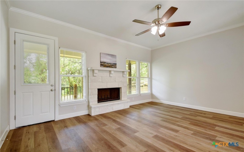 2109 Meadow View Drive, San Marcos, TX 78666, 3 Bedrooms Bedrooms, ,2 BathroomsBathrooms,Residential,For Sale,2109 Meadow View Drive,584456