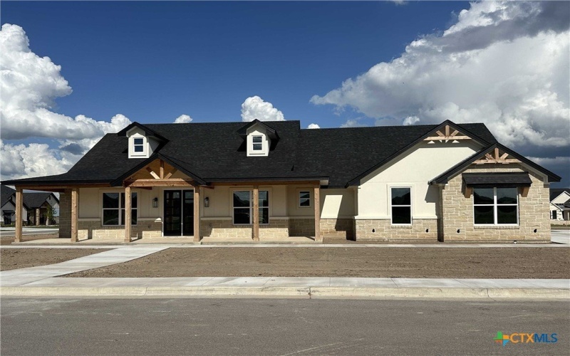6792 Kings Mill Drive, Salado, TX 76571, 4 Bedrooms Bedrooms, ,3 BathroomsBathrooms,Residential,For Sale,6792 Kings Mill Drive,584744