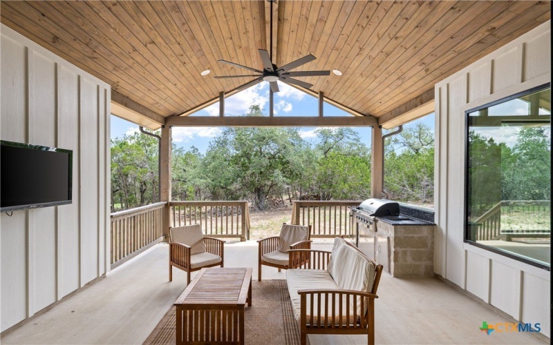 1129 Madrone Road, Fischer, TX 78623, 4 Bedrooms Bedrooms, ,2 BathroomsBathrooms,Residential,For Sale,1129 Madrone Road,584799