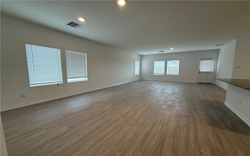 7834 Wonder Woman Drive, Corpus Christi, TX 78414, 4 Habitaciones Habitaciones , ,3 BañosBaños,Residential Lease,En Alquiler,7834 Wonder Woman Drive,457984