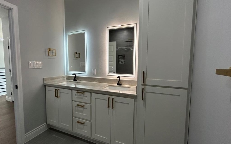 2626 Las Cimas Dr, Eagle Pass, TX 78852, 5 Habitaciones Habitaciones , ,3 BañosBaños,Residential,En Venta,2626 Las Cimas Dr,81390