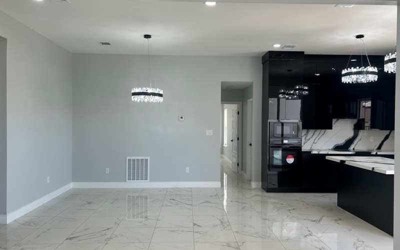 2626 Las Cimas Dr, Eagle Pass, TX 78852, 5 Habitaciones Habitaciones , ,3 BañosBaños,Residential,En Venta,2626 Las Cimas Dr,81390