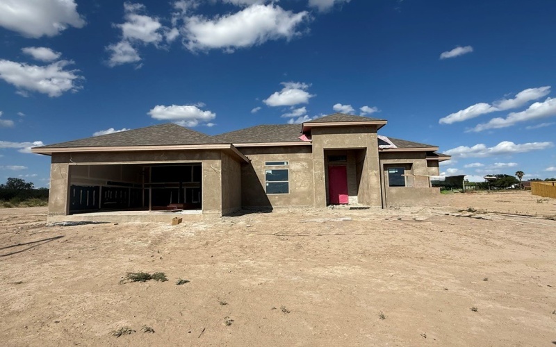 703 Encinal Dr., Eagle Pass, TX 78552, 4 Bedrooms Bedrooms, ,2 BathroomsBathrooms,Residential,For Sale,703 Encinal Dr.,81392