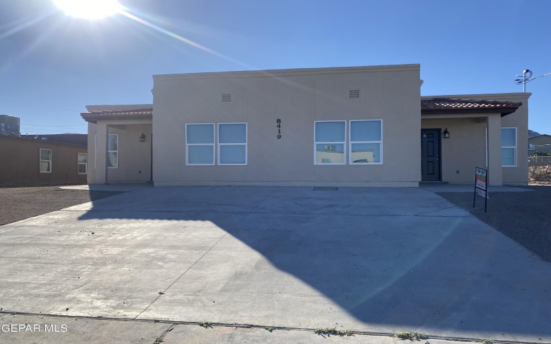 8423 LEO Street unit: B #B, El Paso, TX 79904, 3 Bedrooms Bedrooms, ,2 BathroomsBathrooms,Residential Multi Family,For Sale,8423 LEO Street unit: B,925340