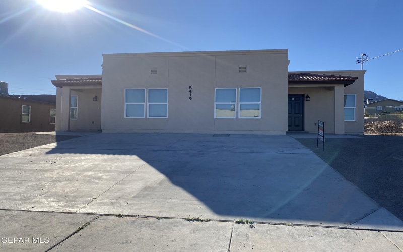 8423 LEO Street unit: B #B, El Paso, TX 79904, 3 Bedrooms Bedrooms, ,2 BathroomsBathrooms,Residential Multi Family,For Sale,8423 LEO Street unit: B,925340