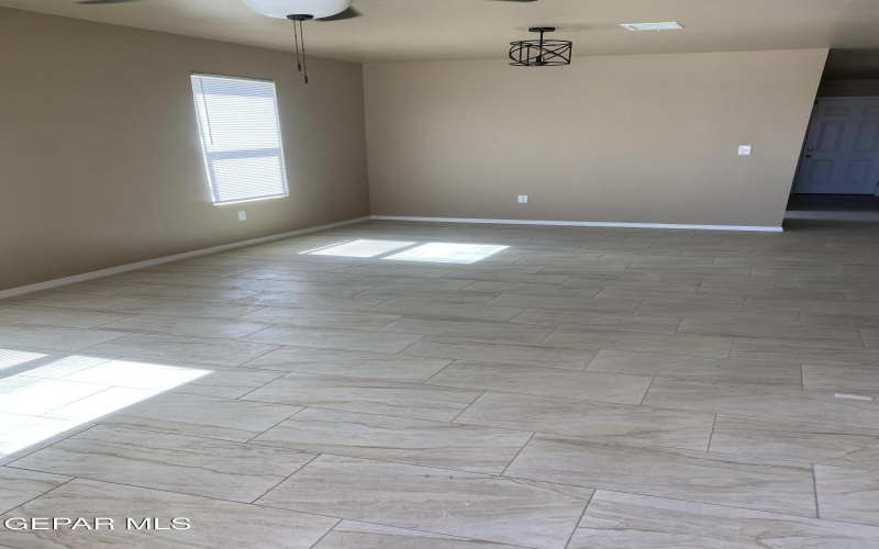 8423 LEO Street unit: B #B, El Paso, TX 79904, 3 Bedrooms Bedrooms, ,2 BathroomsBathrooms,Residential Multi Family,For Sale,8423 LEO Street unit: B,925340