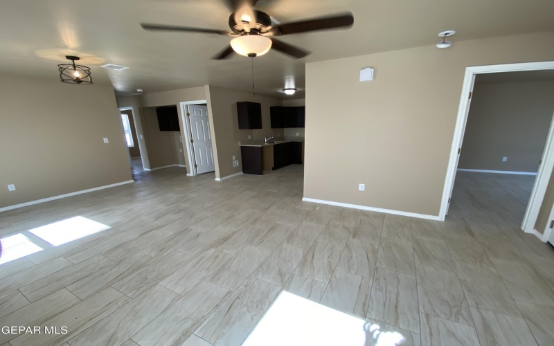 8423 LEO Street unit: B #B, El Paso, TX 79904, 3 Bedrooms Bedrooms, ,2 BathroomsBathrooms,Residential Multi Family,For Sale,8423 LEO Street unit: B,925340
