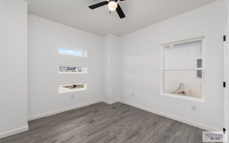 6077 DAKOTA ROSE CIR, BROWNSVILLE, TX 78521, 4 Bedrooms Bedrooms, ,2 BathroomsBathrooms,Residential,For Sale,6077 DAKOTA ROSE CIR,29766321