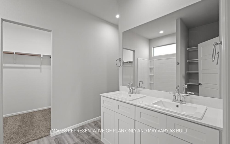 2216 150th Place, Lubbock, TX 79423, 5 Habitaciones Habitaciones , ,3 BañosBaños,Residential,En Venta,2216 150th Place,202556946