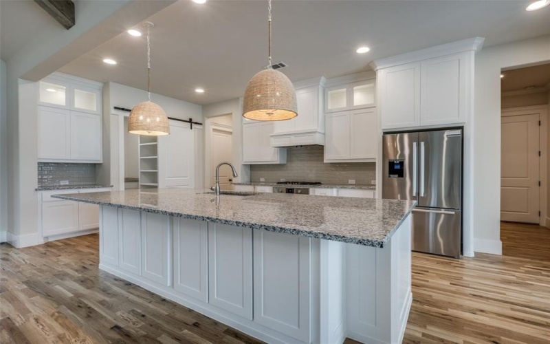 1004 Lake Prairie Trail, Fort Worth, TX 76126, 4 Bedrooms Bedrooms, ,5 BathroomsBathrooms,Residential,For Sale,1004 Lake Prairie Trail,20825168