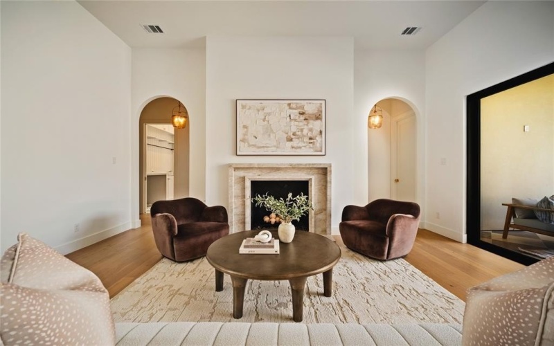 3727 Clover Lane, Dallas, TX 75220, 5 Bedrooms Bedrooms, ,7 BathroomsBathrooms,Residential,For Sale,3727 Clover Lane,20962448