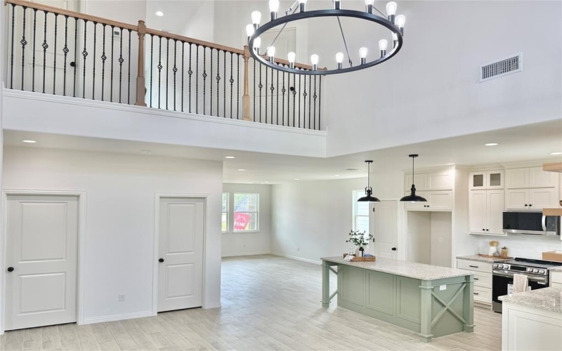 5602 San Jacinto Drive, Granbury, TX 76048, 4 Bedrooms Bedrooms, ,2 BathroomsBathrooms,Residential,For Sale,5602 San Jacinto Drive,20978970