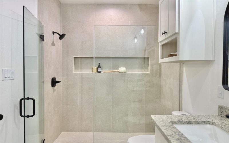 5602 San Jacinto Drive, Granbury, TX 76048, 4 Bedrooms Bedrooms, ,2 BathroomsBathrooms,Residential,For Sale,5602 San Jacinto Drive,20978970