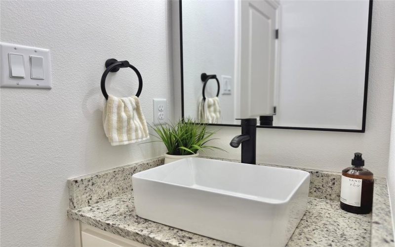 5602 San Jacinto Drive, Granbury, TX 76048, 4 Bedrooms Bedrooms, ,2 BathroomsBathrooms,Residential,For Sale,5602 San Jacinto Drive,20978970