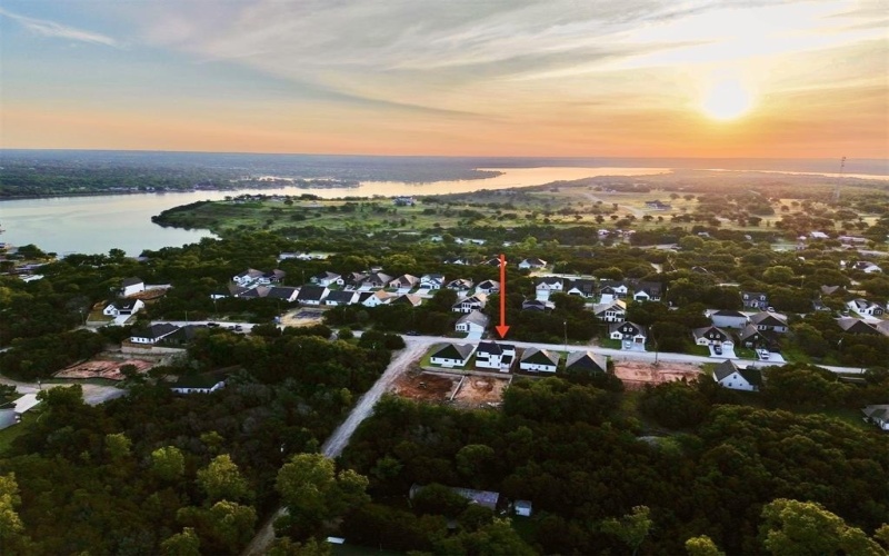 5602 San Jacinto Drive, Granbury, TX 76048, 4 Bedrooms Bedrooms, ,2 BathroomsBathrooms,Residential,For Sale,5602 San Jacinto Drive,20978970
