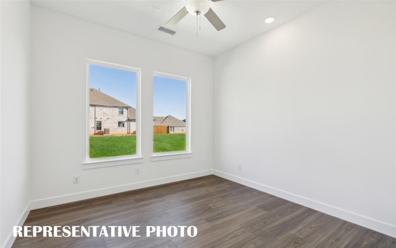 6908 Crystal Springs Drive, McKinney, TX 75070, 3 Habitaciones Habitaciones , ,3 BañosBaños,Residential,En Venta,6908 Crystal Springs Drive,20979368