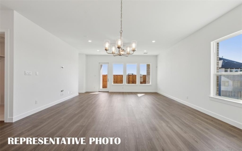 6908 Crystal Springs Drive, McKinney, TX 75070, 3 Habitaciones Habitaciones , ,3 BañosBaños,Residential,En Venta,6908 Crystal Springs Drive,20979368