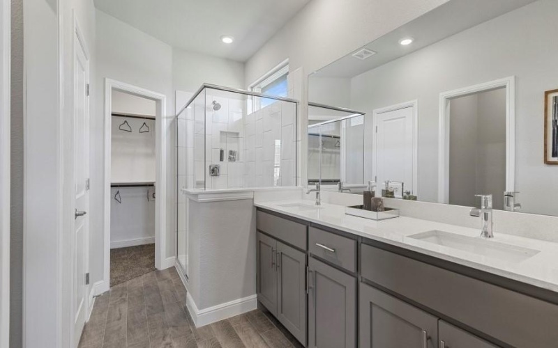 524 PICKETT CREEK Drive, Fort Worth, TX 76008, 4 Bedrooms Bedrooms, ,2 BathroomsBathrooms,Residential,For Sale,524 PICKETT CREEK Drive,20979723