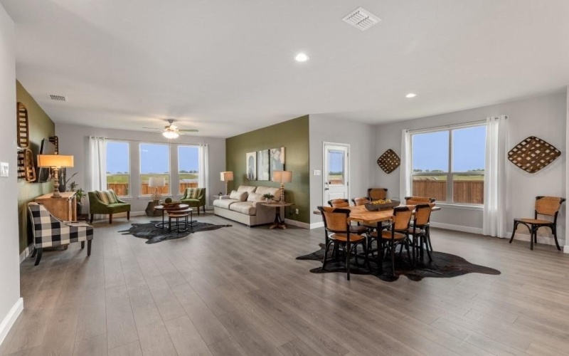 15021 GREEN BLUFF Drive, Fort Worth, TX 76008, 4 Bedrooms Bedrooms, ,2 BathroomsBathrooms,Residential,For Sale,15021 GREEN BLUFF Drive,20979771