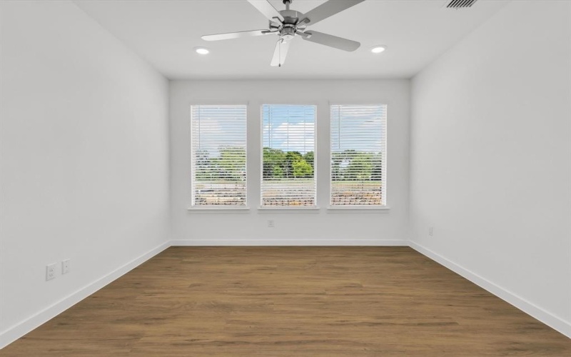 1709 Quaking Aspen Way, McKinney, TX 75071, 4 Bedrooms Bedrooms, ,3 BathroomsBathrooms,Residential Lease,For Rent,1709 Quaking Aspen Way,20980169